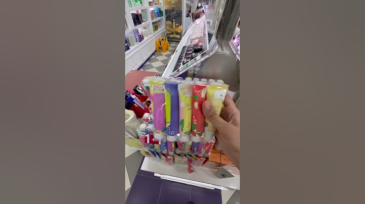 BUY VIRAL KOREAN SOUVENIRS #youtubeshorts #shorts