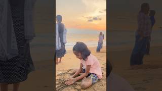അസ്തമയ സൂര്യനും കടൽത്തിരമാലകളും പിന്നെ അവളുടെ കുസൃതികളും | Talking Neeroo 🌅