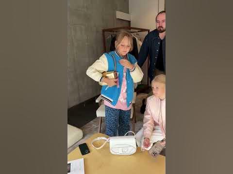 Купила дочке сумку мечты! - YouTube