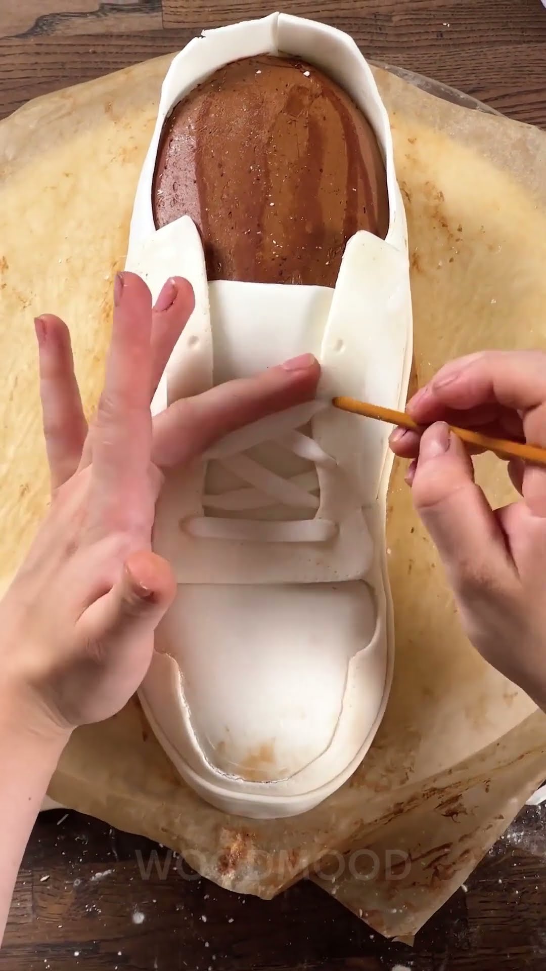he Epic Sneaker Cake Challenge! ??