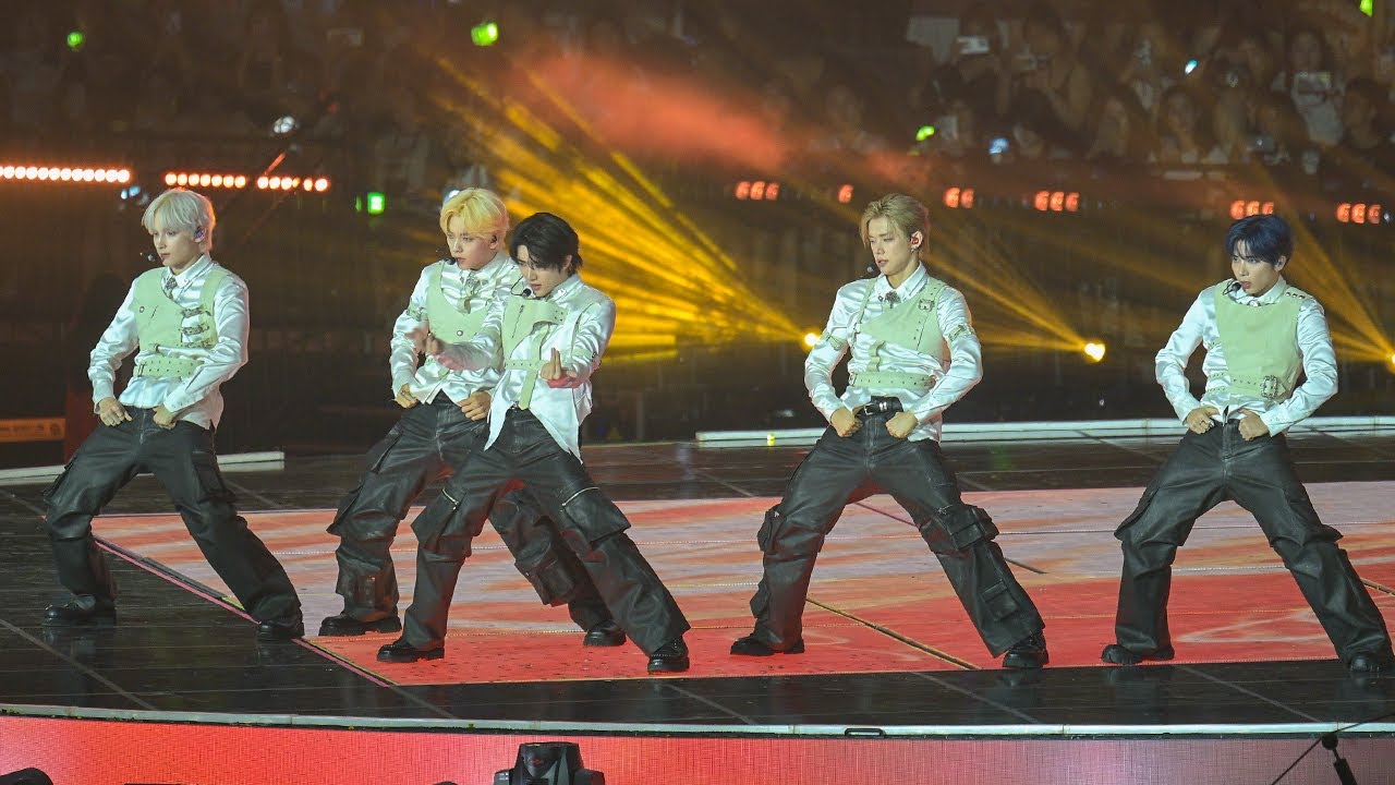 투모로우바이투게더 TOMORROW X TOGETHER  - Beautiful Strangers + Love Language | SUMMER 가요대전 | 250727 | 4K60P