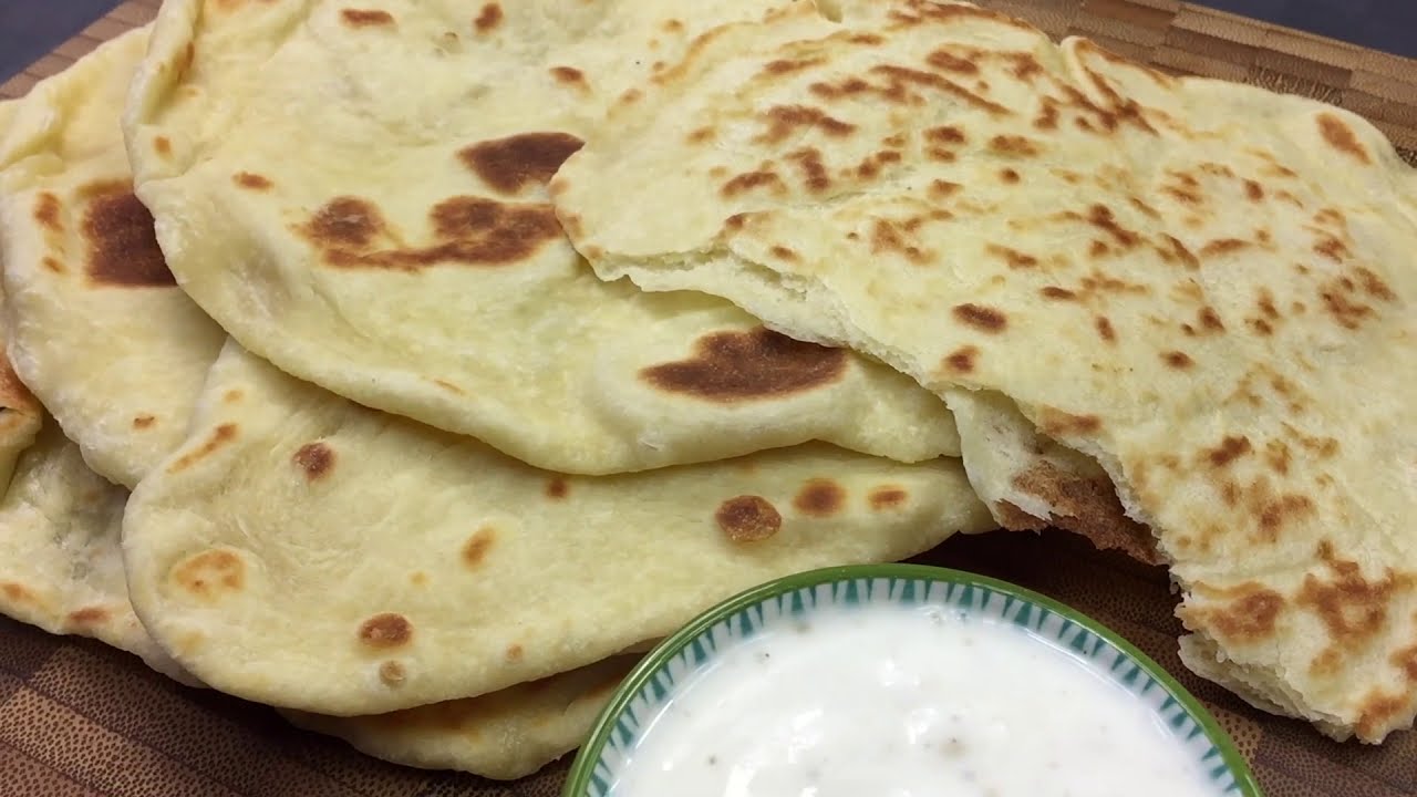 Naan Brot aus der Pfanne | Indisches Fladenbrot Rezept - YouTube