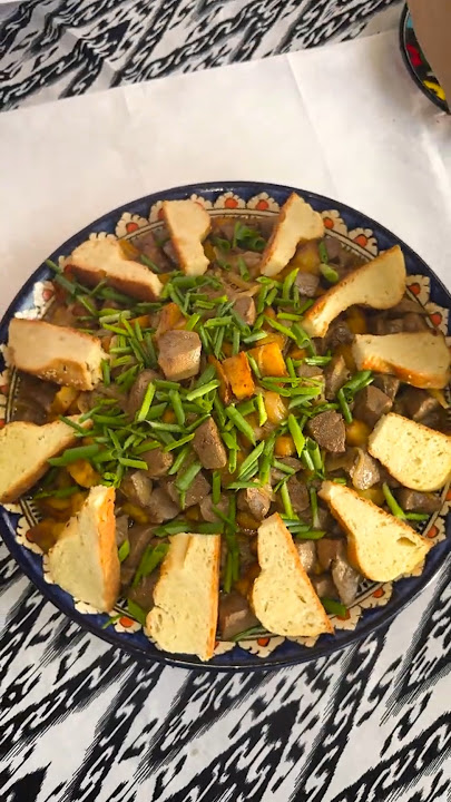 Qizning eshagiga porno inektsiya Olomon qin ichida kamming onlayn