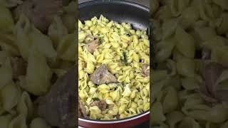 TENDER CHUNKS OF BEEF IN BUTTERY SHELL PASTA & FRESH HERBS! #shorts #foodlover #foodie #food #asmr