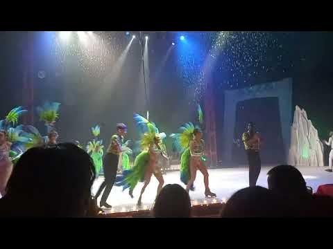 gandys circus snow storm 3(1) - YouTube