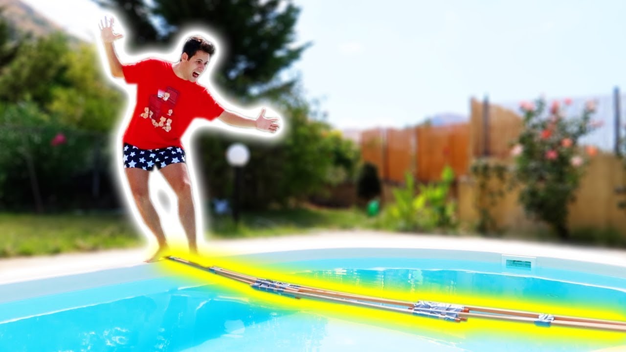 sofì e luì princesa BUILD A BRIDGE OVER POOL!