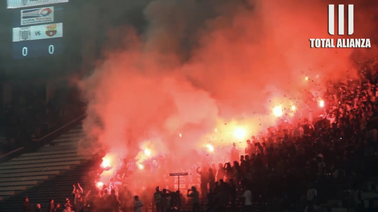 [HD] EL COMANDO SVR NUNCA PIERDE - Alianza Lima Vs Barcelona 0-0 27/08 ...