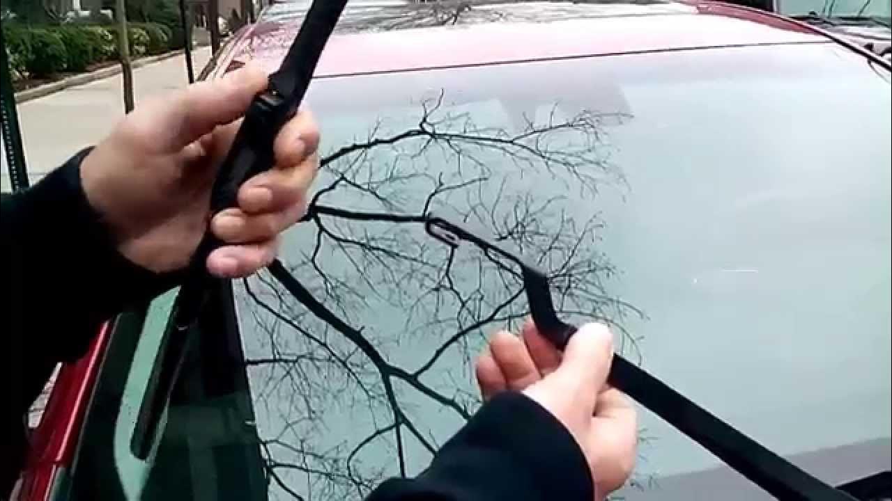 How to replace CADILLAC XTS/CTS/ATS/windshield wiper blades - YouTube