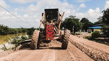 Best Operating DRESSER850  Grader & Road Roller Spreading Dirt Clay To Build New Foundation Road