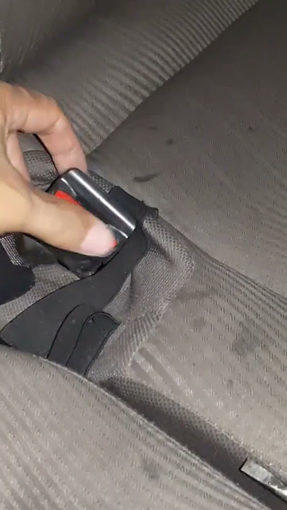 Cara Melepas Safety Belt Sit Belt Kursi Tengah Baris kedua Mobil Calya Avanza Rush