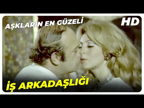 Aşkların En Güzeli - Yengemizi Görünce Adamın Dibi Düştü! | Tarık Akan Eski Türk Filmi