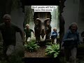 Charge! Giant Triceratops Chasing People in the Dark Jungle! ​#Triceratops​#DinosaurAttack​