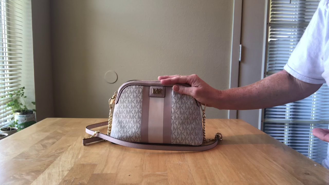What's in my Bag| Michael Kors Large Logo Stripe Dome Crossbody Bag -  YouTube