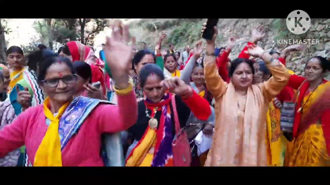 🙏🏾जय हो घंडियाल देवता 🙏🏾 जय कलाबीर देवता 🙏🏾मेरे उत्तराखंड की परम्परा 🙏🏾&#@