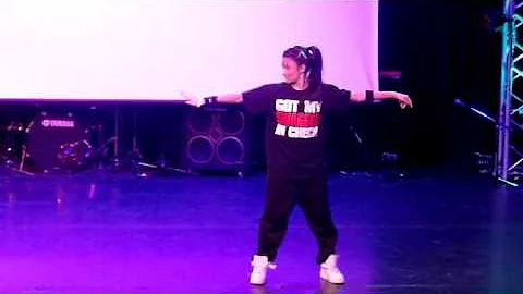 DANCER - Sophie Goodwin