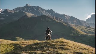 HONDA CL400 на классических мотоциклах заехали на гору Эльбрус 3100 метров  .  CB400SS