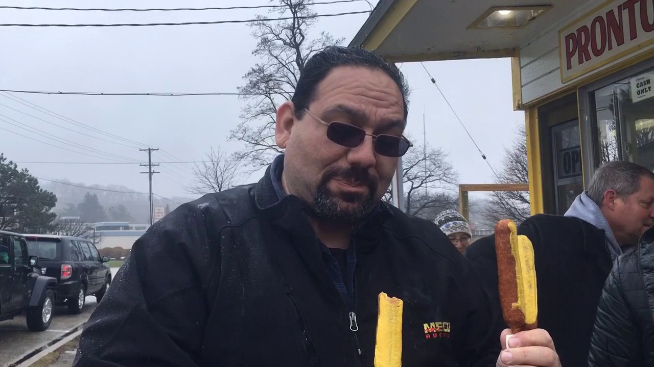Muskegon man tries Pronto Pups for first time