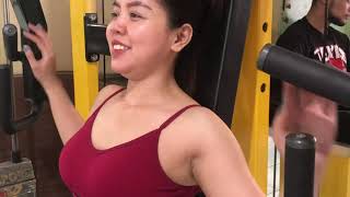 BODY SEKSI WANITA DI FITNESS