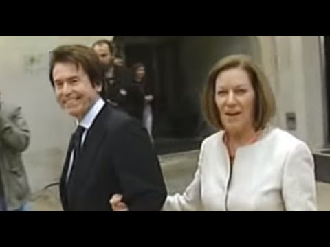 говорят царь ненастоящий Raphael y Natalia sobre la boda de Manuel y sus despedida a Fernando Gomez. 2007