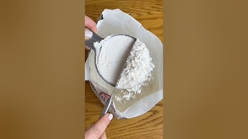 How to measure flour correctly in cups #flour #baking #measuringcups #measurement