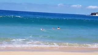 Big Waves at Hulopo'e Bay in Lanai