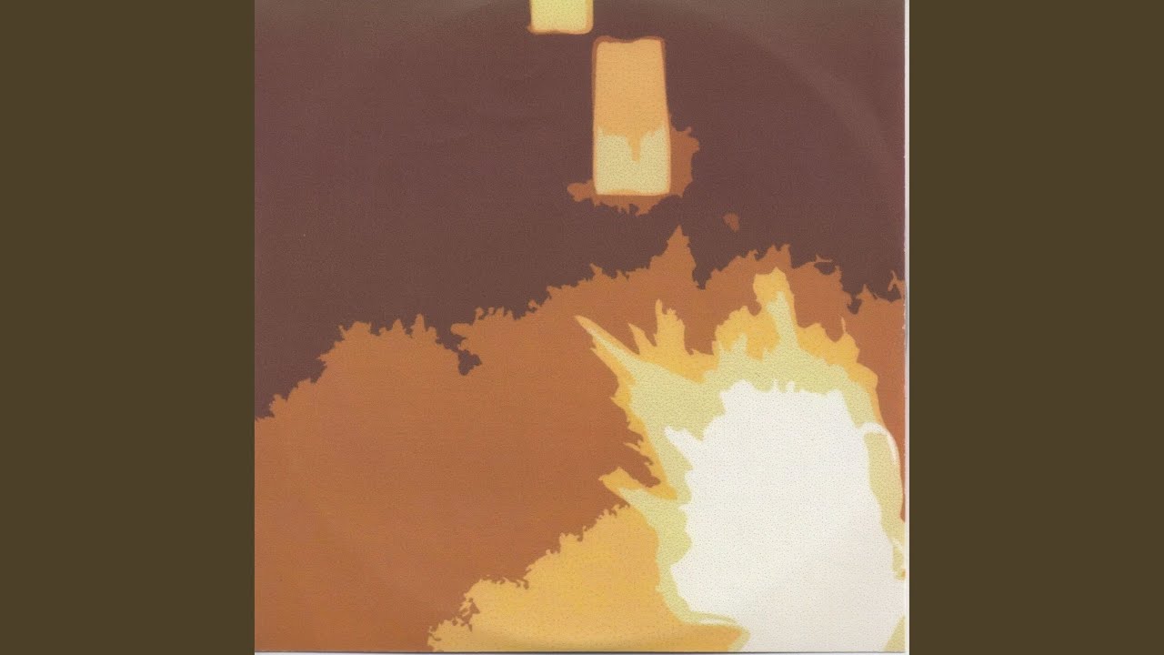 YouTubeでNothing’s Wrongを視聴 YouTubeでNothing’s Wrongを視聴