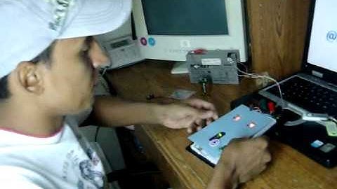 Semáforo con PIC16F84A.MOV.avi