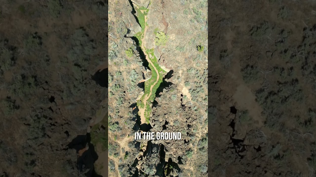 An aptly named location in Oregon 😂 And fun place to visit and hike around ☺️