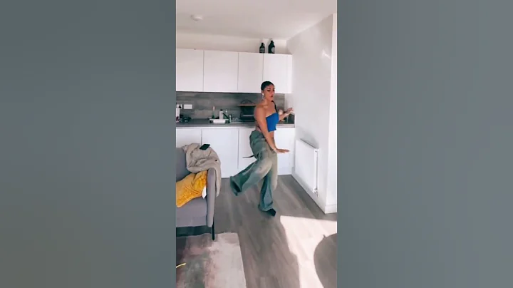 When Dad Isn't In The House 🤣 #shorts #amapiano #dancevideotiktok