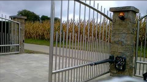 Quiko Gate Operators, Door Automation, Automatic Barriers and Rising Bollards