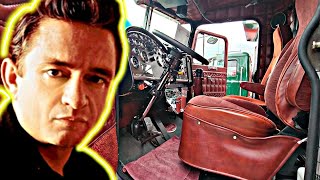 Johnny Cash Ordered This 359 Peterbilt In 1985, We Get An Exclusive Look By The Owner