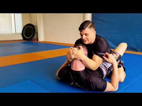 Can Opener - Illegal BJJ Submission Neck Crank from Top Guard