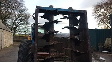 Bunning Muck Spreader