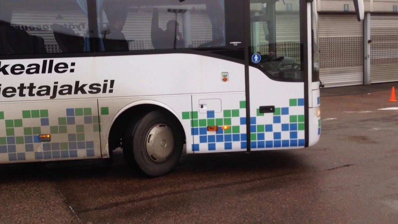 Kulmaperuutus harjoitus TTS 2017