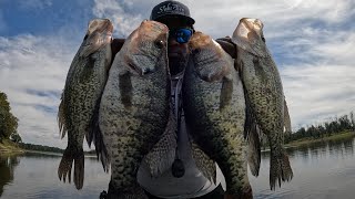 HOW TO FIND CRAPPIE IN SHALLOW WATER IN EARLY FALL!!