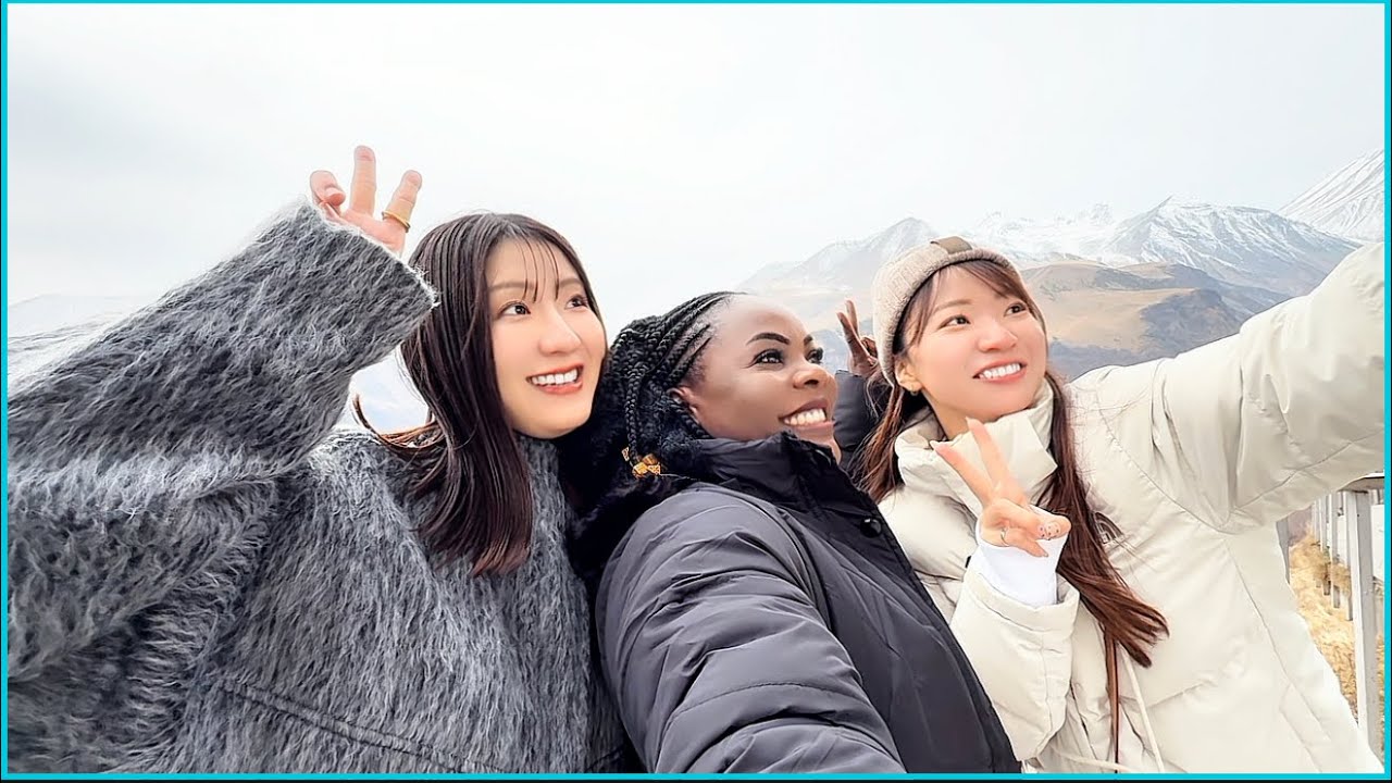 Как я стал туристической достопримечательностью в Европе, все хотели со мной сфотографироваться /...