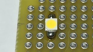 LED3528チップのハンダ付け方法