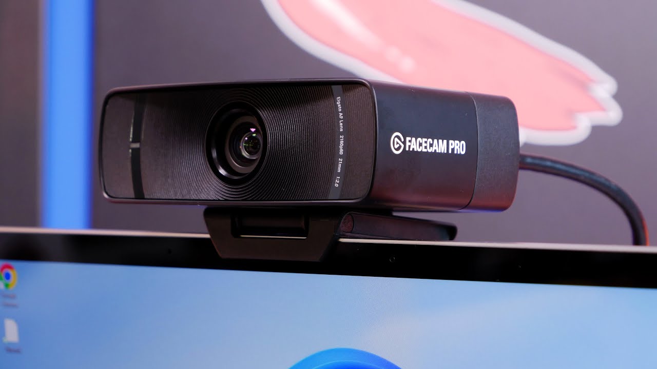 Elgato Facecam Pro - 4K 60FPS Streaming - Premium 4K Webcam