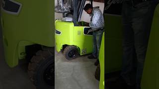 FORKLIFT CHARGER ON |🔥DIRECT MCB CONNECTION |😱3 PHASE POWER ⚡#electrical #shorts