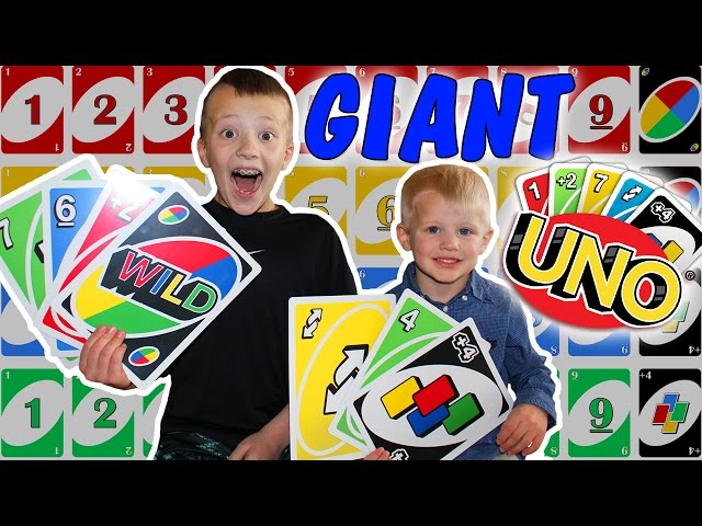 Uno Giant Family Card Game com jogo de cartas superdimensionadas