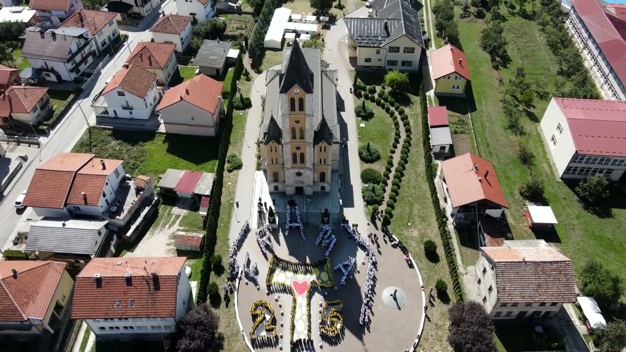 25.godina  Frama Uskoplje  snimanje Milenijske fotografije Šime Strikoman