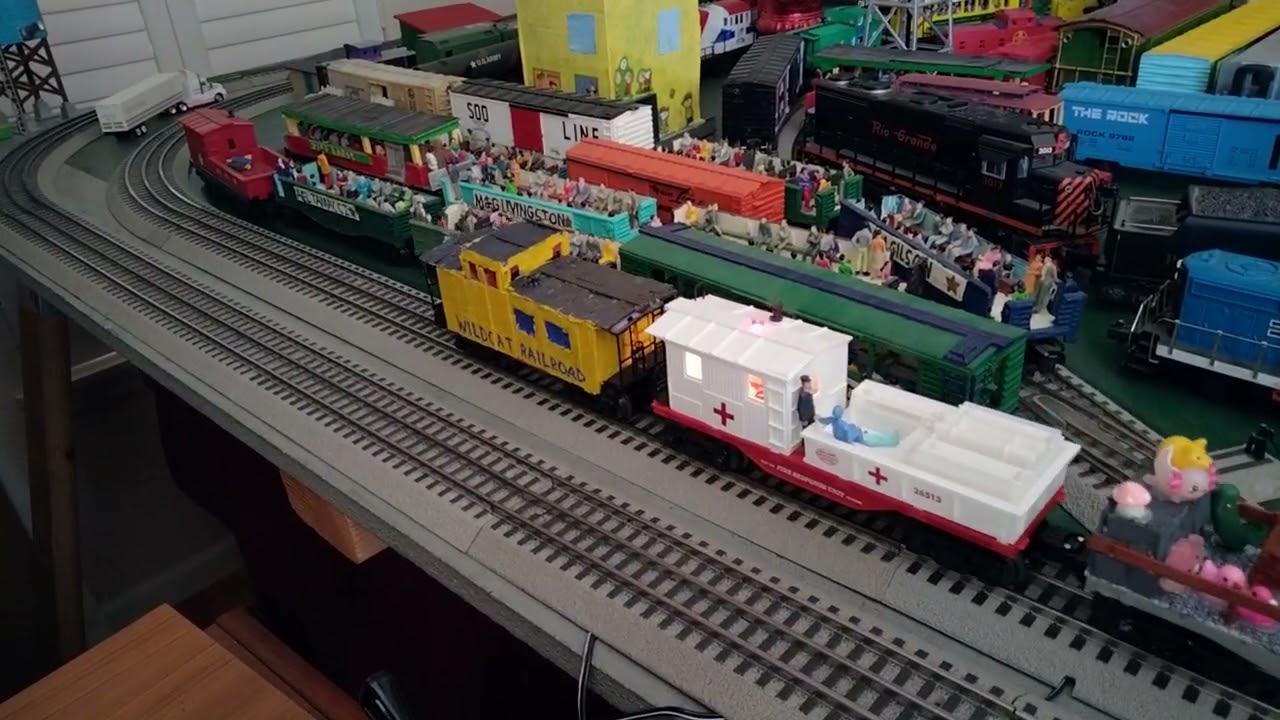 Thomas The Tank Engine And NYC Atlantic Running Around The New Tracks