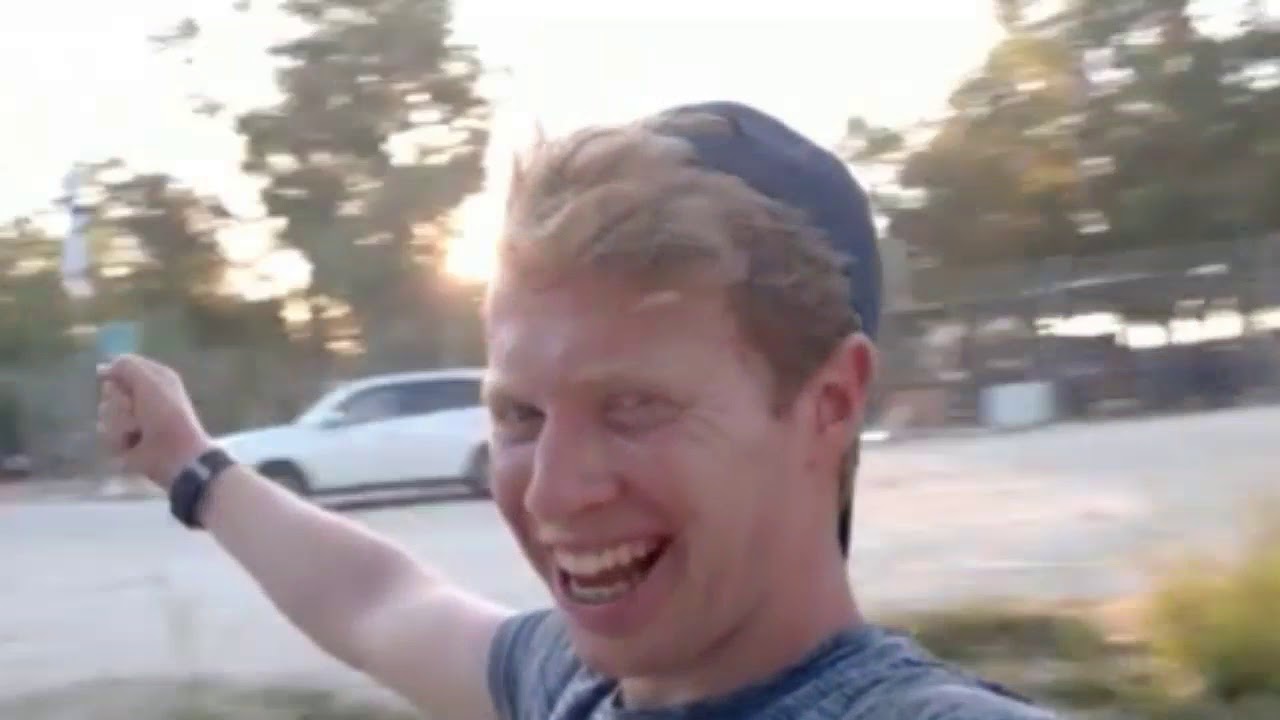 מיני מחנה תשע