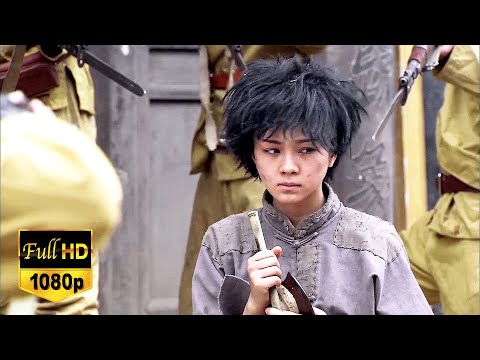 A Girl Pretends To Be Weak, But Turns Out She Is A Legendary Emei Kung Fu Master