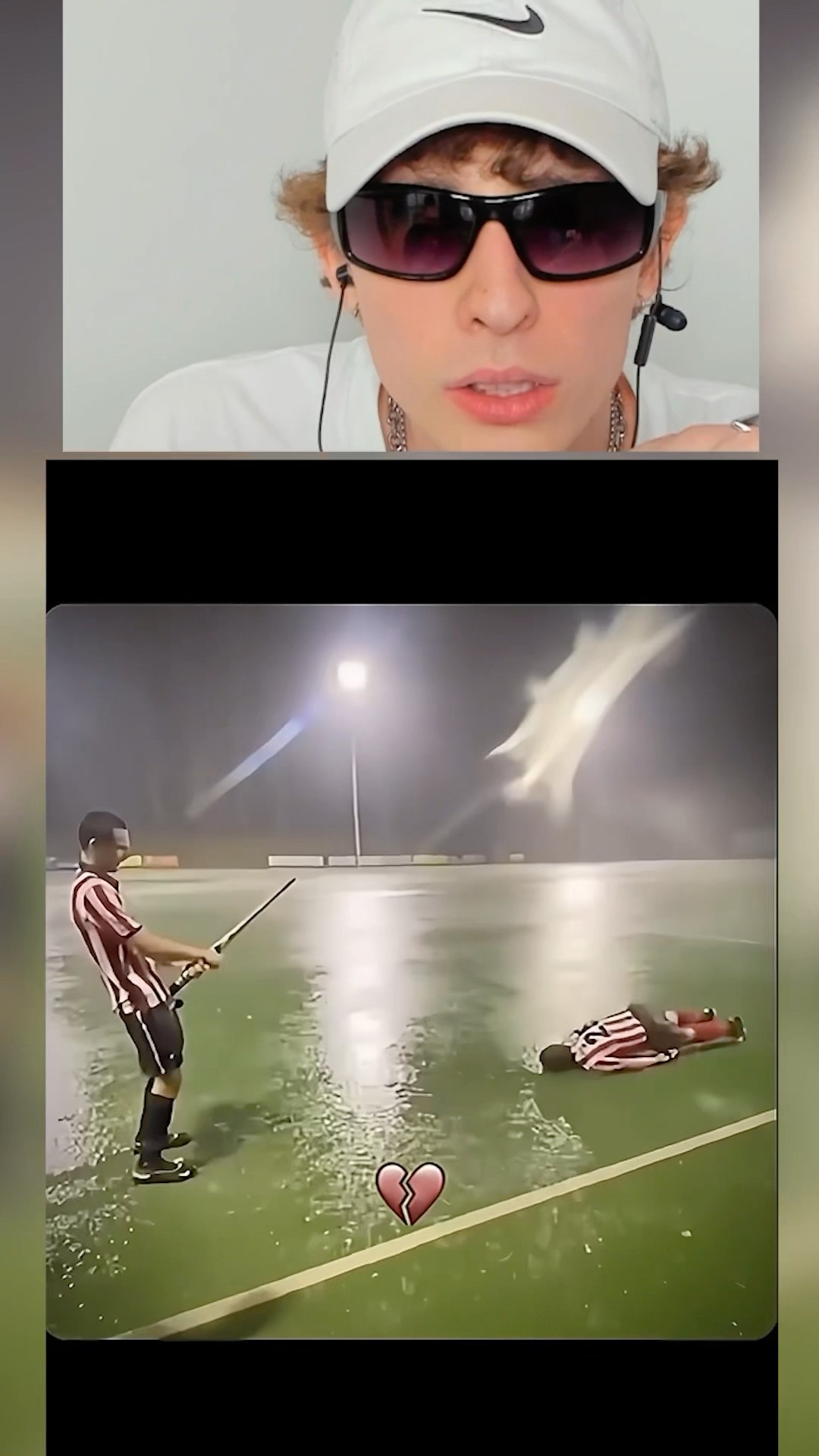 PESCANDO a su COMPAÑERO??