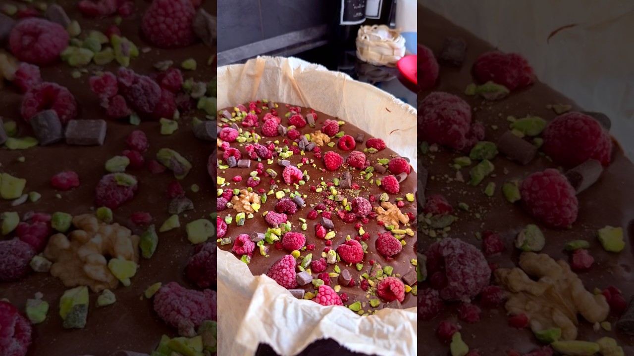 BROWNIE😍 Üstü incecik kabuklu, bol çikolata kokulu. Orjinal ve en kolay tarif ile🥰 #ABD #dessert BROWNIE😍 Üstü incecik kabuklu, bol çikolata kokulu. Orjinal ve en kolay tarif ile🥰 #ABD #dessert
