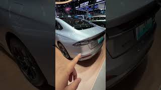 Lincoln Zephyr brings a sleek modern design at Beijing Auto Show 2026.