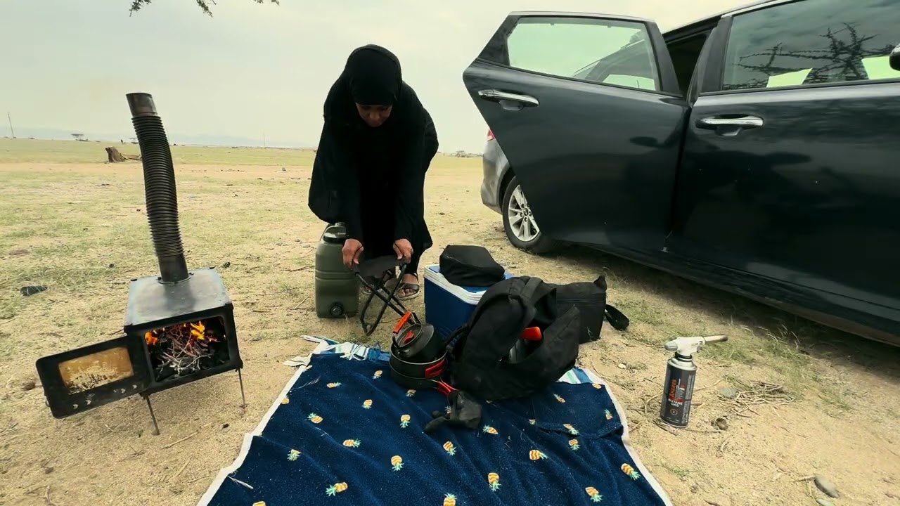 التخيم في وادي فاطمه في ارض الابل