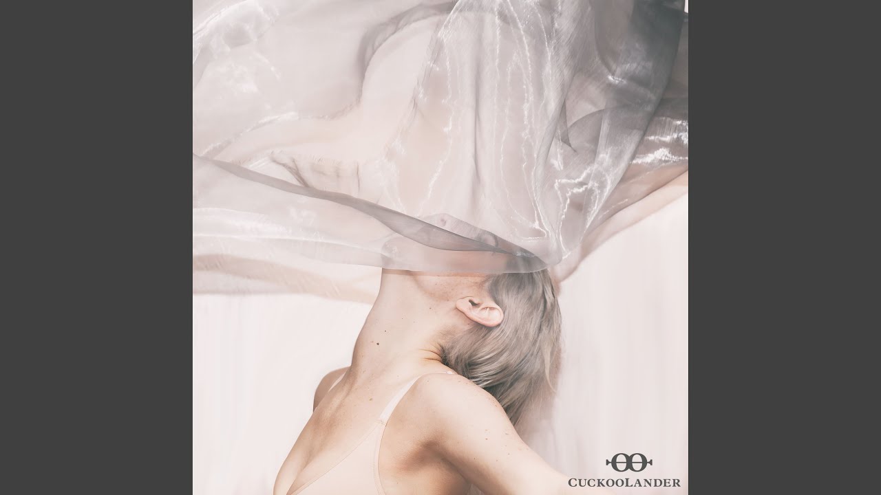 YouTube पर Peach Tin Shed देखें YouTube पर Peach Tin Shed देखें