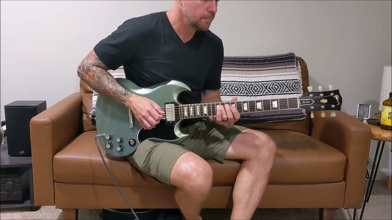 Gibson Custom Shop '61 SG (2019, factory aged) - YouTube